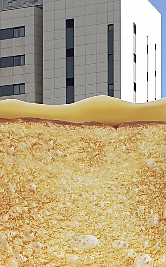 Soporte espectacular de publicidad exterior para Central Lechera Asturiana.